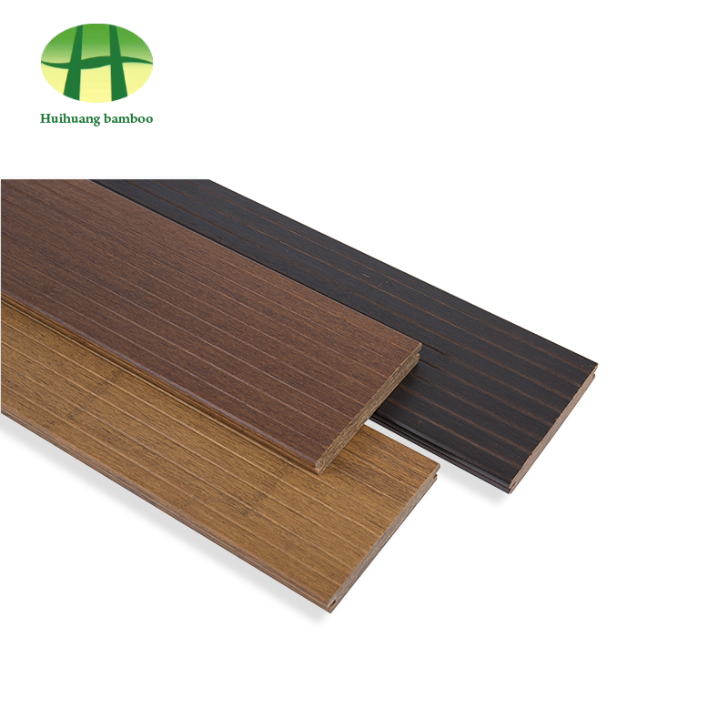 Lantai bambu alur kecil